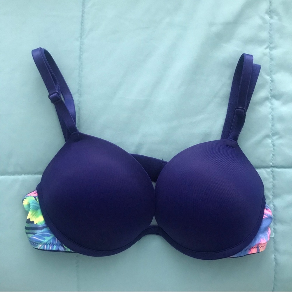 Victoria’s Secret PINK Wear Everywhere Push Up Bra